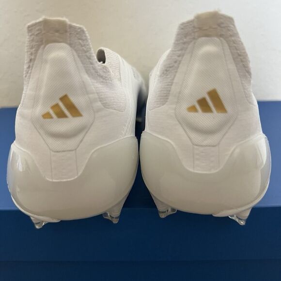 adidas Predator Elite Laceless Men FG White Gold Soccer Cleats IF6448 Size 7.5
